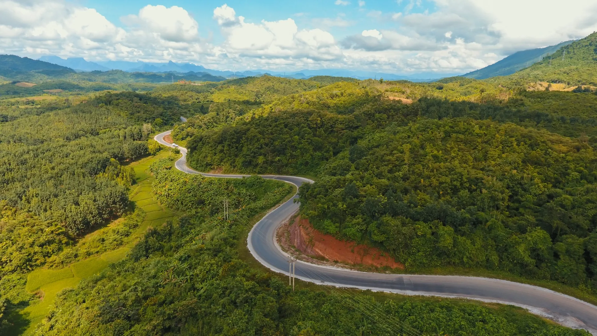 Is the Road to Hana Safe? Essential Advice for New Visitors - Hawaii By Storm tour image 2